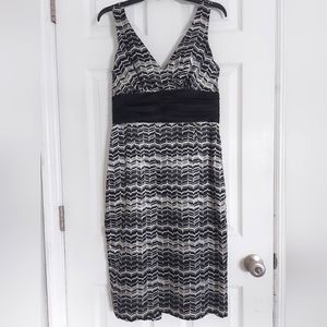 London times formal sleeveless dress